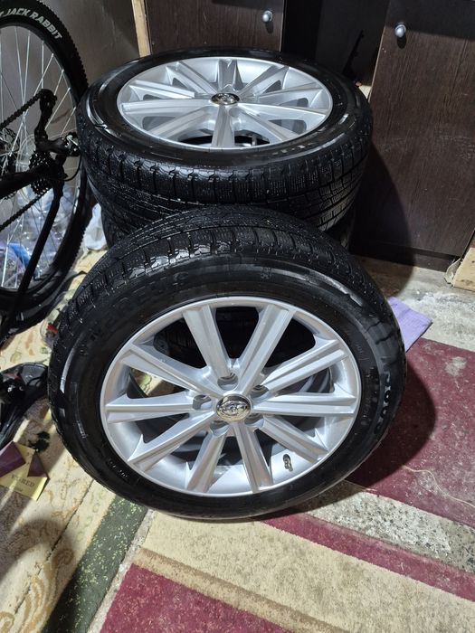 Комплект Дисков с резиной для Камри