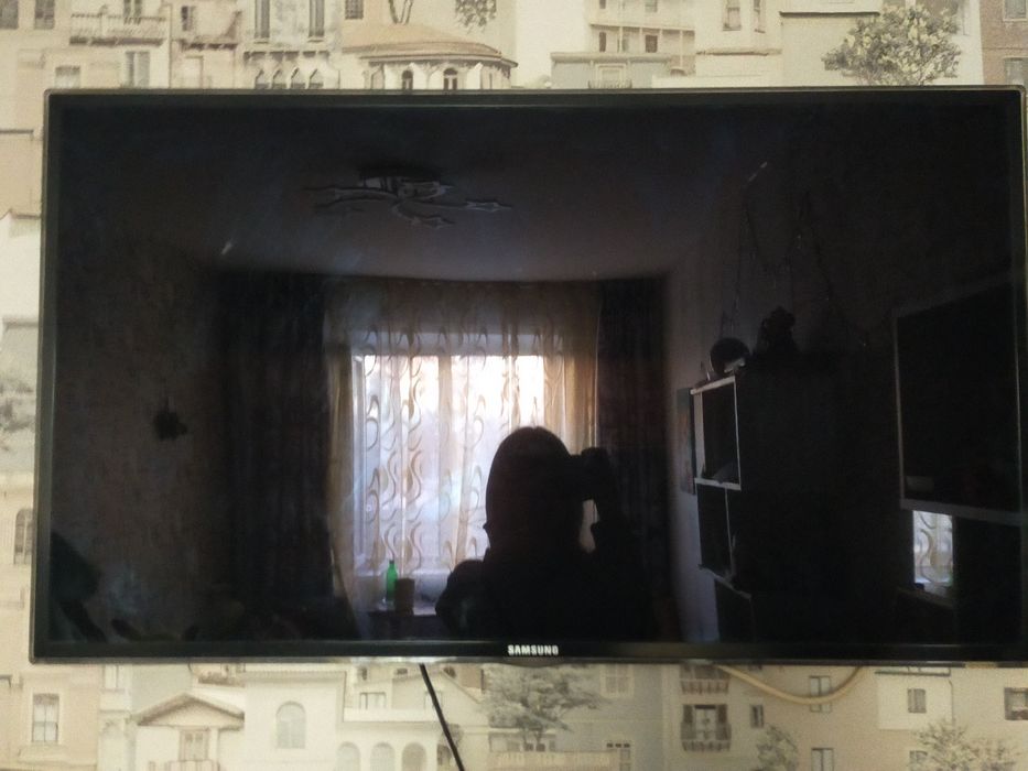 Телевизор Samsung