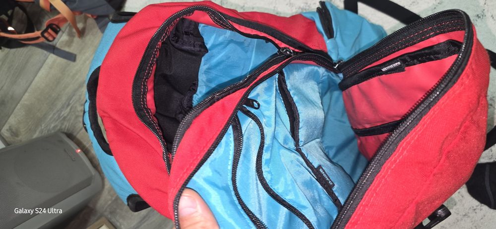 Раници,  Dakine Tatonka