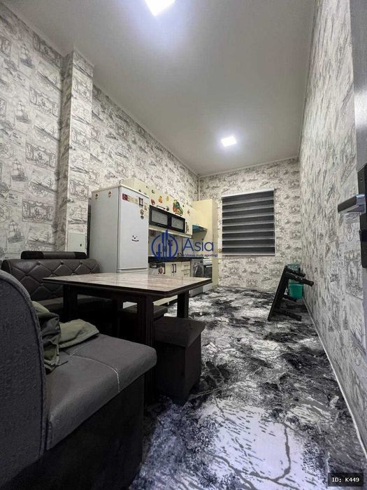 Srochna sotiladi 3x xonali 1-etajdan zamonaviy kvartira