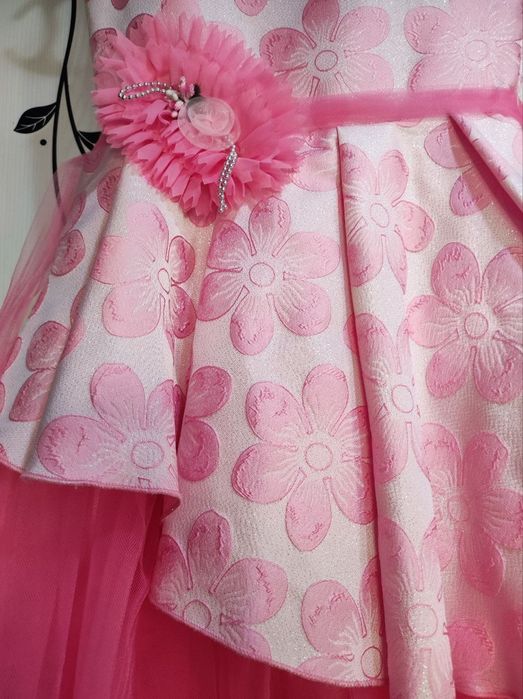 продам платье новогодние