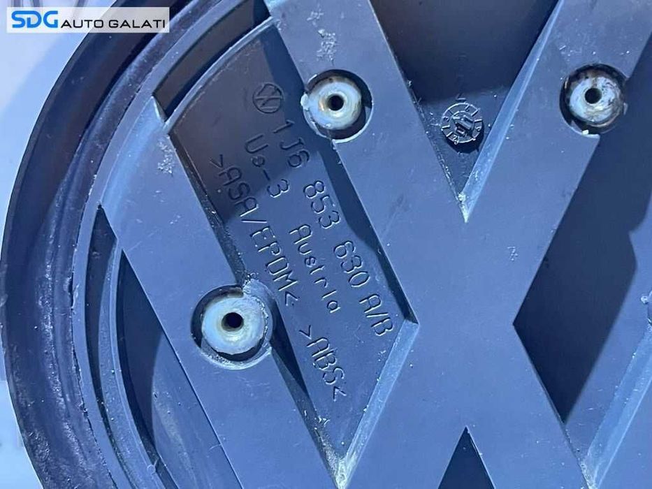 Emblema Sigla Hayon Haion Portbagaj VW Golf 4 Hatchback 1998 - 2004 Cod 1J6853630A 1J6853630B [D0157]