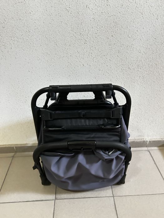 Коляска anex air z 0+ до 22 кг