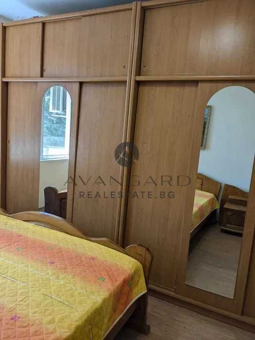 Продава се Четиристаен апартамент в Пловдив, Кючук Париж - 100 кв.м за 1970 €/кв.м - Снимка #11