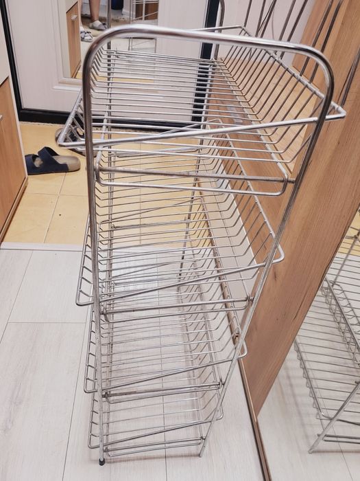 Металлическая обувница