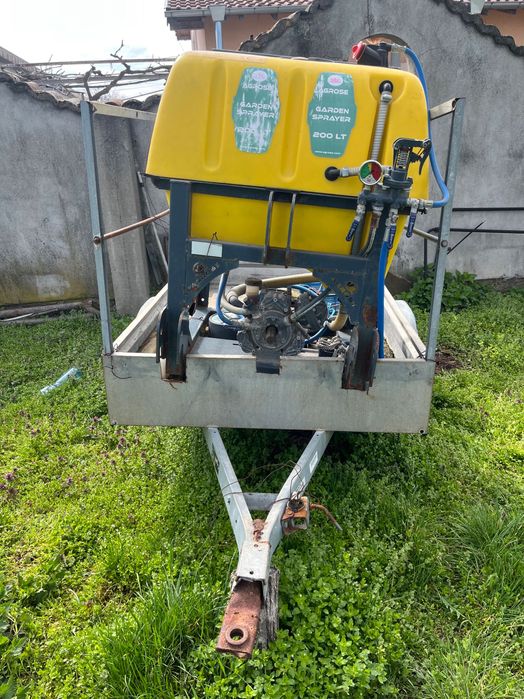 Пръскачка с ремарке