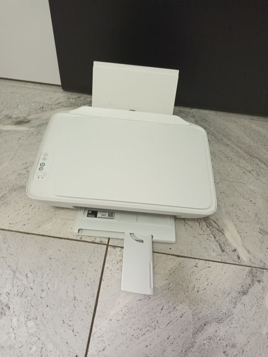 Imprimanta color cu scaner  HP