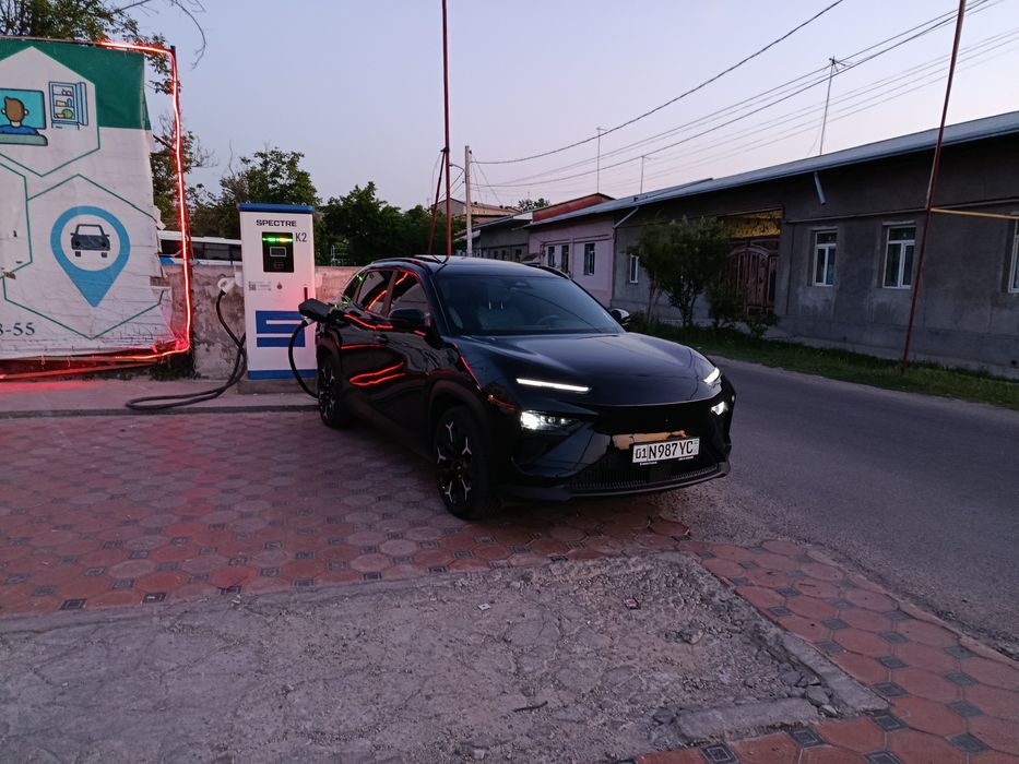 Aiqar eq7 elektrokar 2024