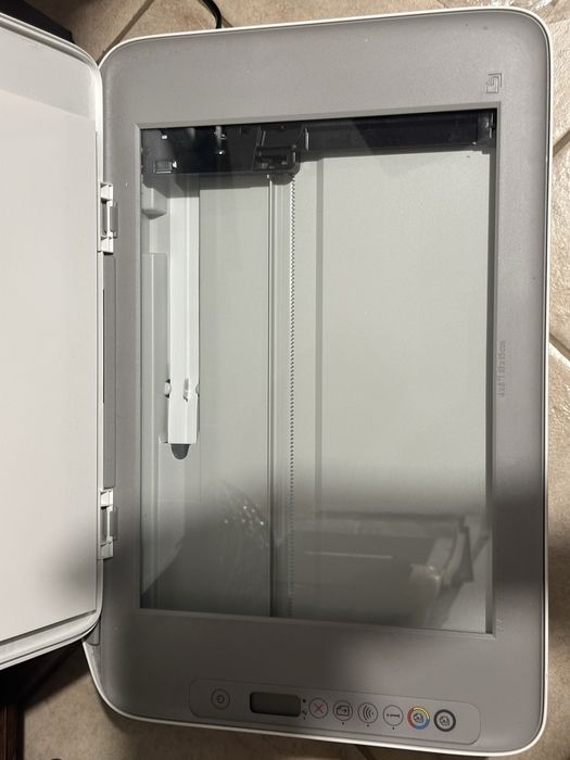 Принтер HP DeskJet 2700