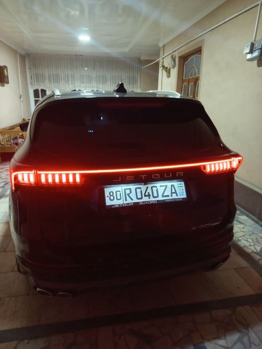 Jetour X70+ 1.6  turbo