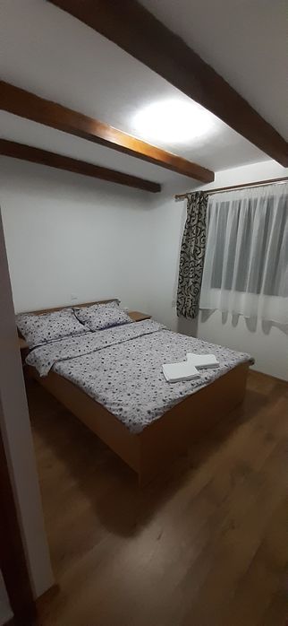 Inchiriez Cabana -  Boga Padis