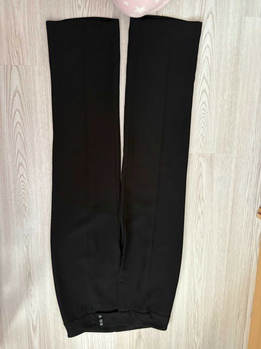 Pantaloni dama, foarte eleganti, impecabili, mar M
