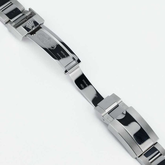 Rolex GMT-Master II 126710GRNR “Bruce Wayne”