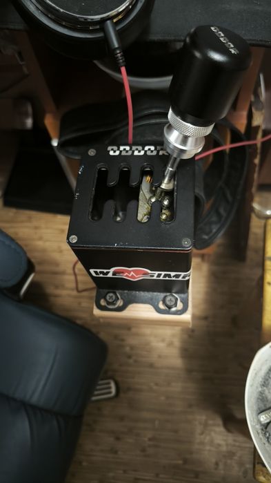 Trustmaster t300 rs. Игровой руль