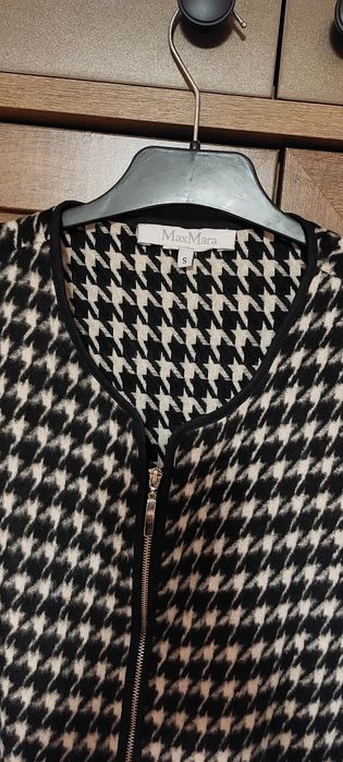 Връхно пончо Max Mara