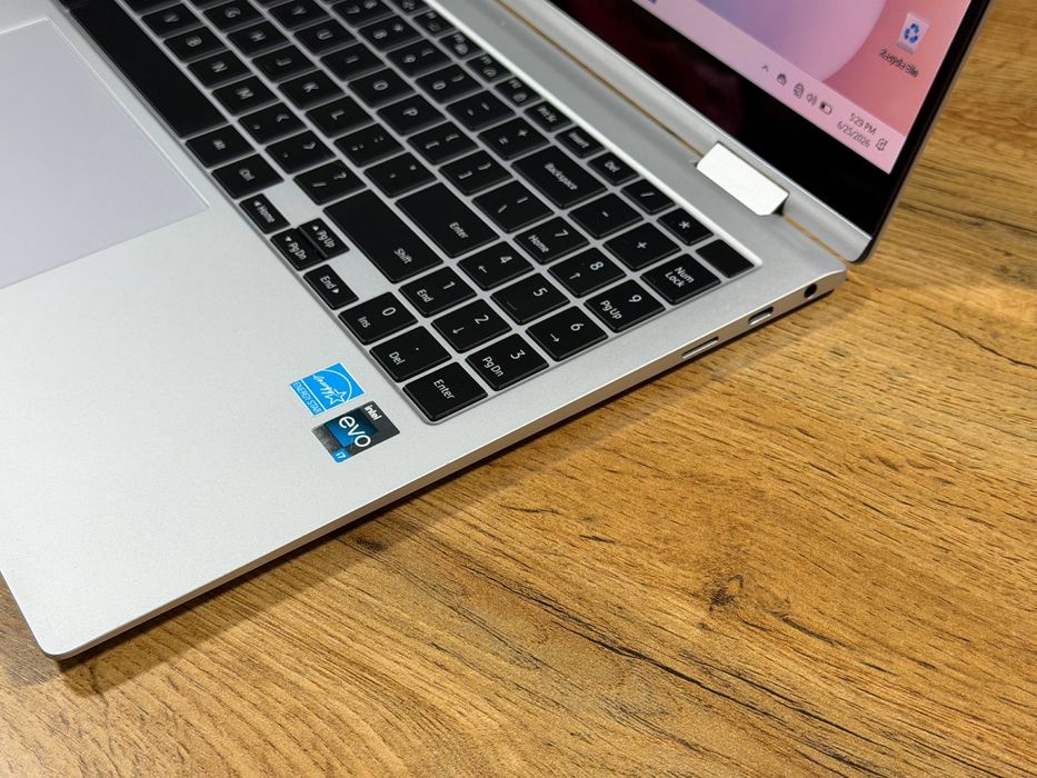 Samsung Galaxy Book 2 Pro коробка,стилус