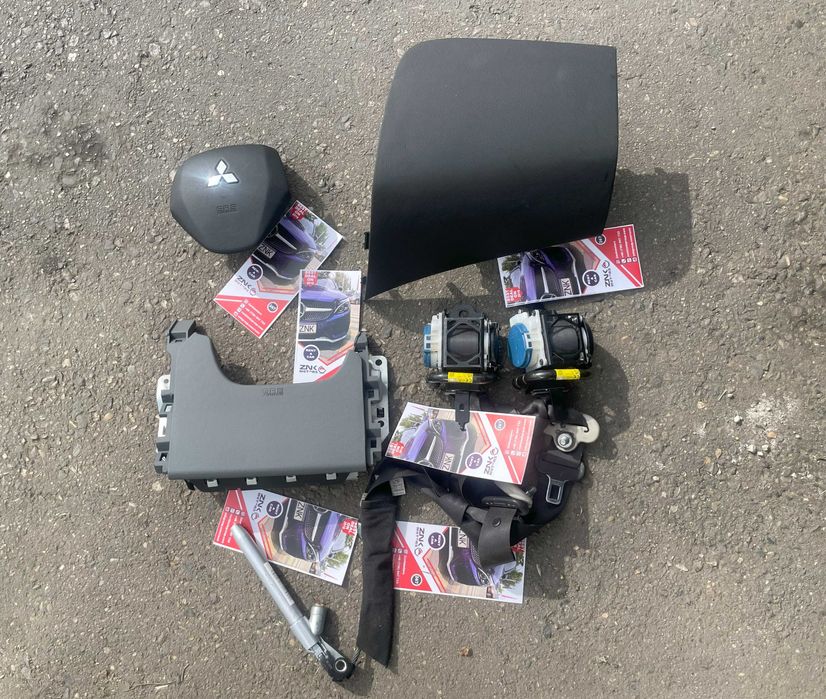 Mitsubishi L200 - kit airbag - Pasager Genunchi Volan  - set centuri