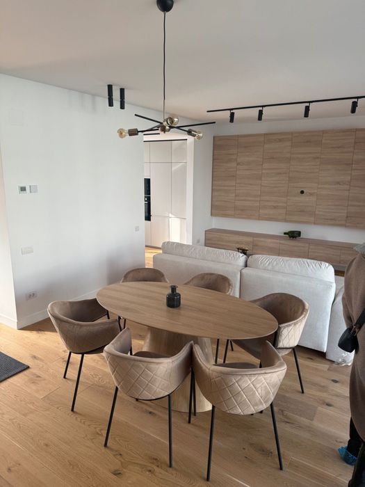 6 scaunuri dining, noi, impecabile, Mobexpert, negociabil