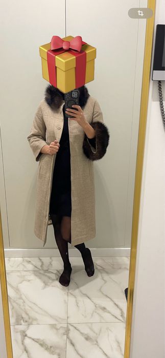 Пальто осень практически новое