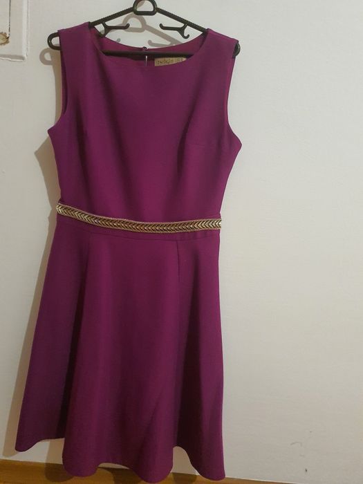 Официална рокля в лилаво