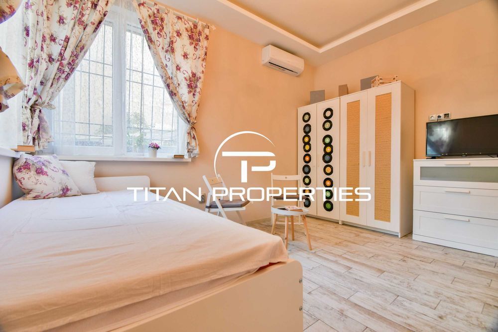Дава се под наем Тристаен апартамент в София, Център - 70 кв.м за 714 € - Снимка #9