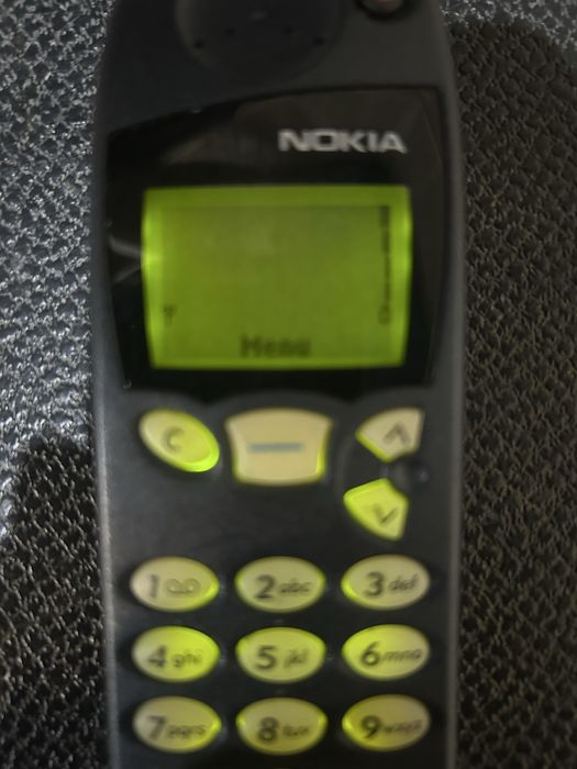 Ретро телефон нокия