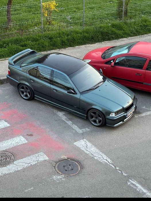 BMW seria 1(E36) 1.8 gpl-4800€ negociabil