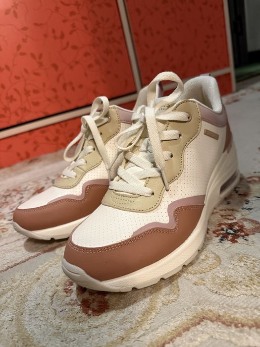 Skechers кроссовки 38 размер
