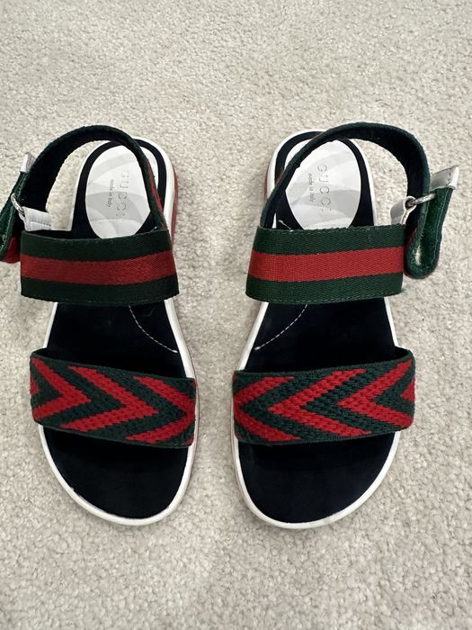 Детски кожени сандали за момиче на Gucci