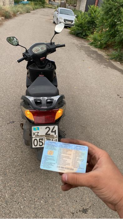 Мопед м10 соник 180куб