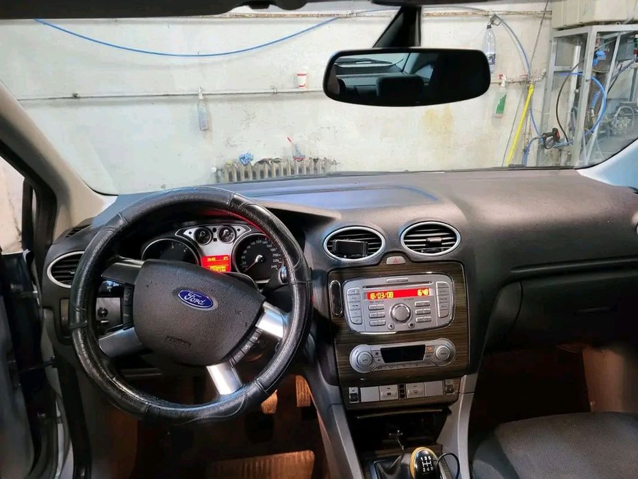 Ford Focus MK2 Ghia Facelift 2009 – 1.6 TDCi 109 CP