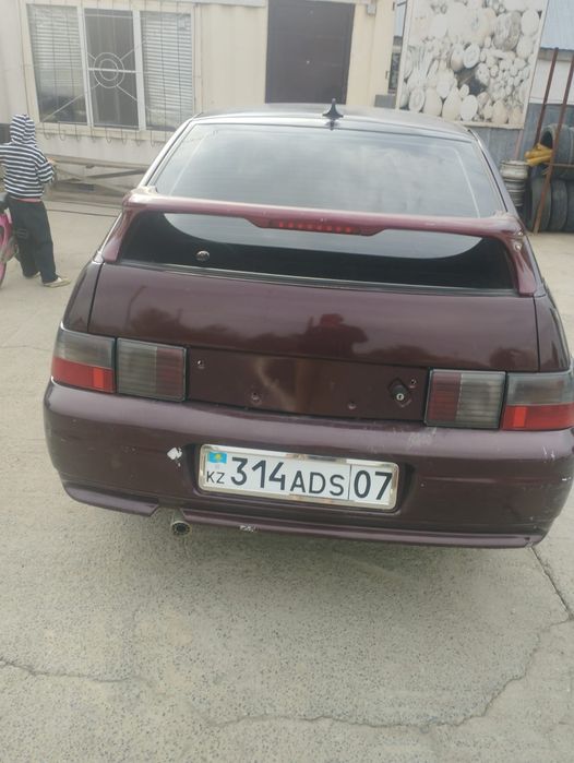 Продам машину не дорого имеется торг
