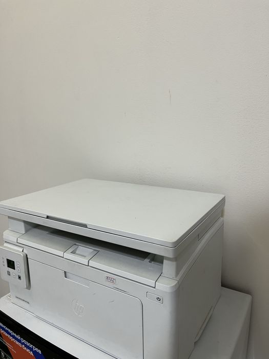 Принтер LaserJet Pro MFP M130a