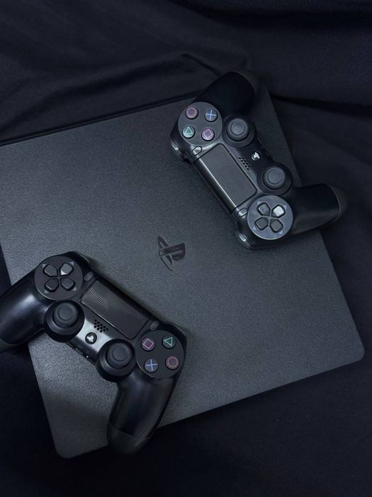 Sony PS 4 Slim