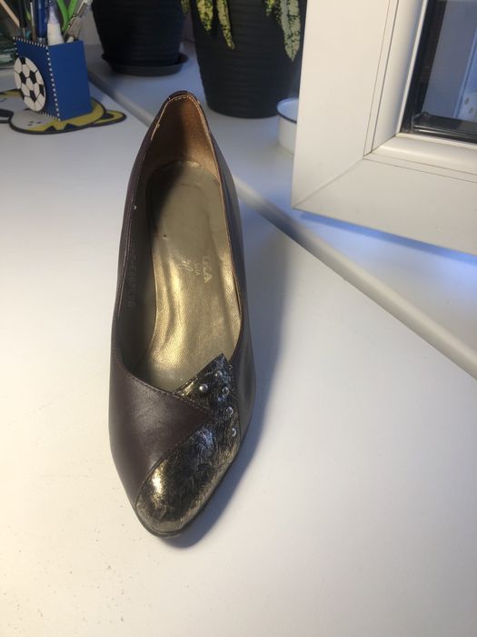 Продам туфли нарядные