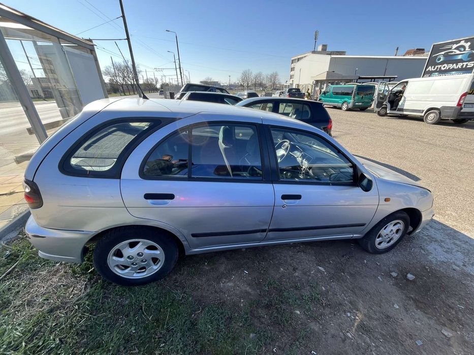 Nissan Almera 1.6i 1998г НА ЧАСТИ!!!