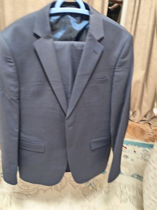 Продам мужской костюм Simoni-50 размер