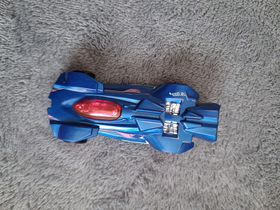 Колички Hotwheels
