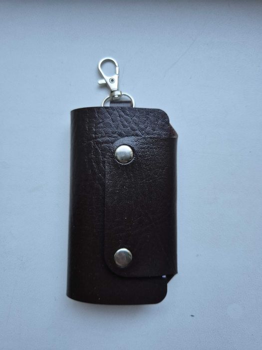 ключница кожанная