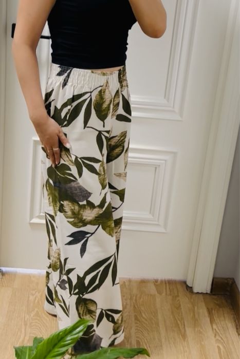 Льнянные брюки широкого кроя