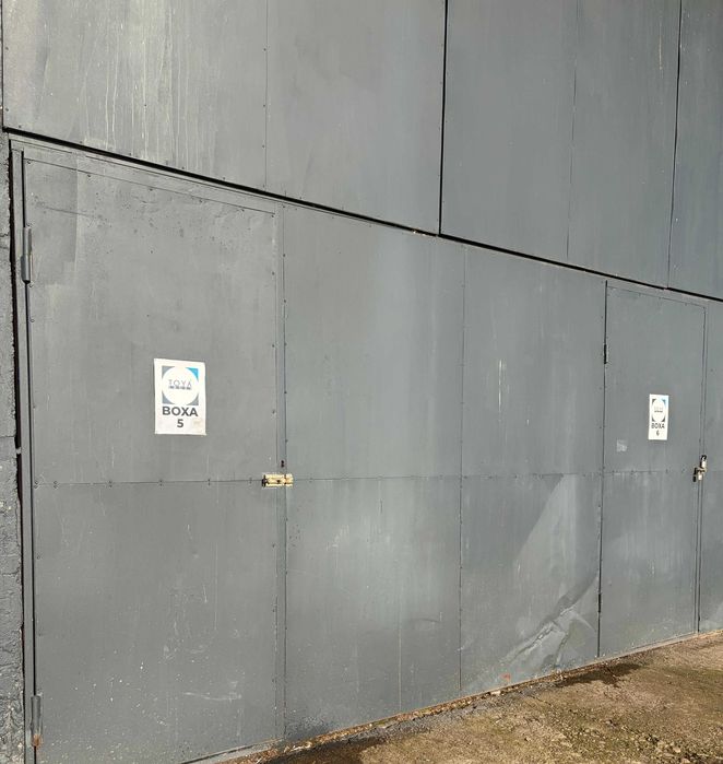 Spatii/ Boxe depozitare 20 mp de inchiriat