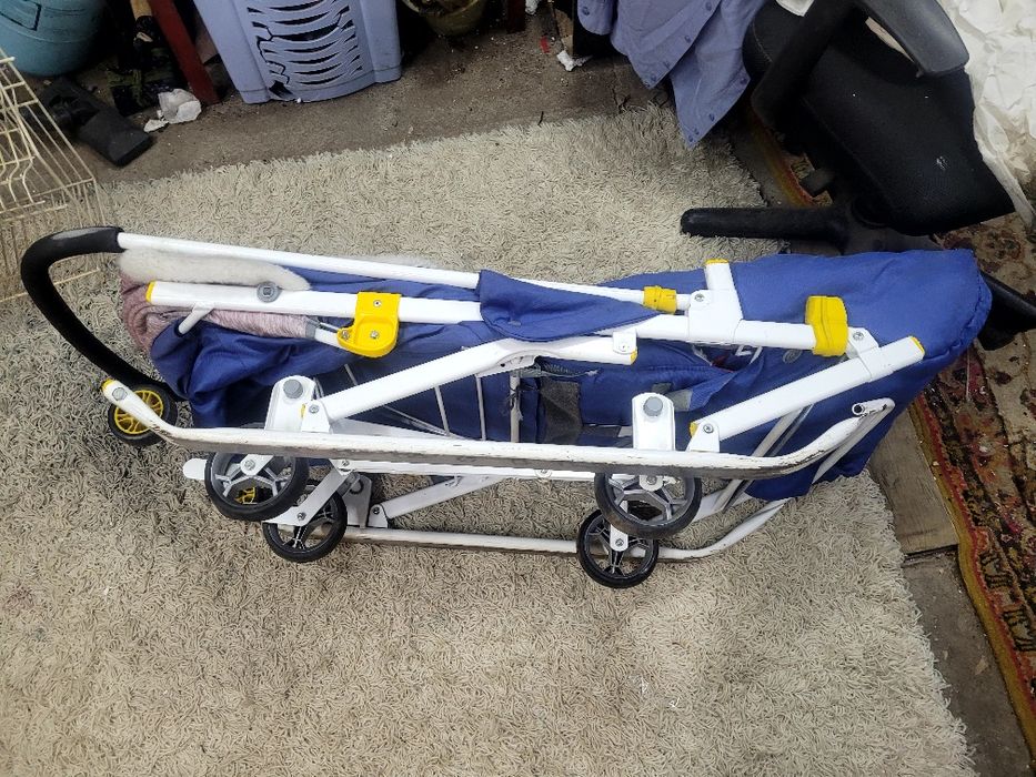 Продам санки детские