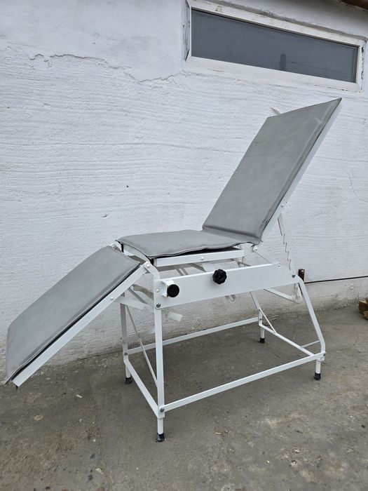 Стол для мед использования