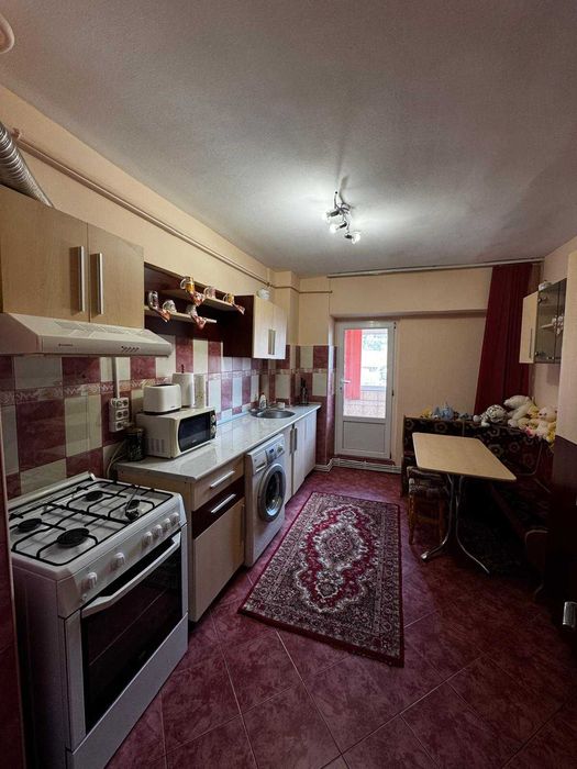 De inchiriat 3 camere Iași | 80 mp | 2 băi | lângă Carrefour Gara