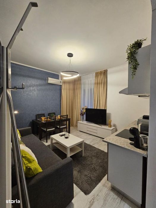2 Camere Universitate / Romana
