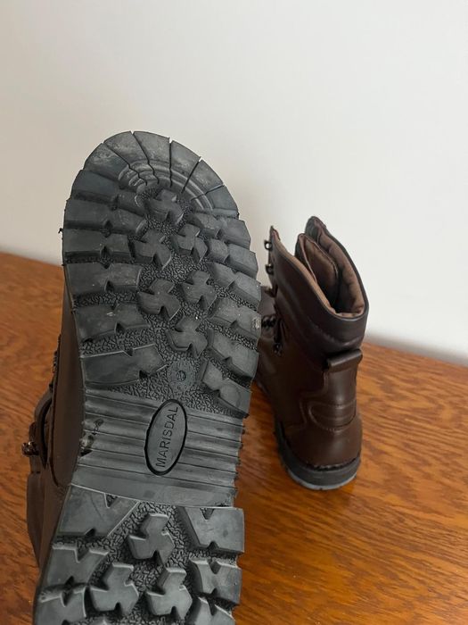 Bocanci iarna militari noi