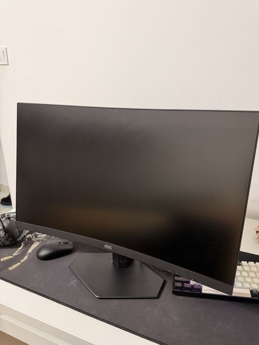 Pc Gaming  Unitate + Monitor
