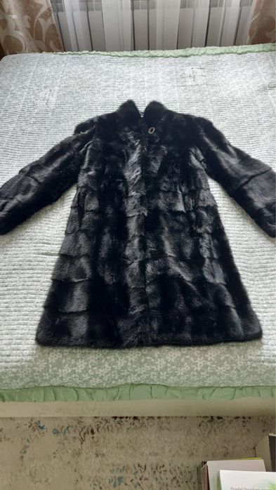 шуба,черный брилл