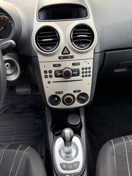 Opel Corsa 2008 cutie Automata revizi efectuate in reprezentanta !