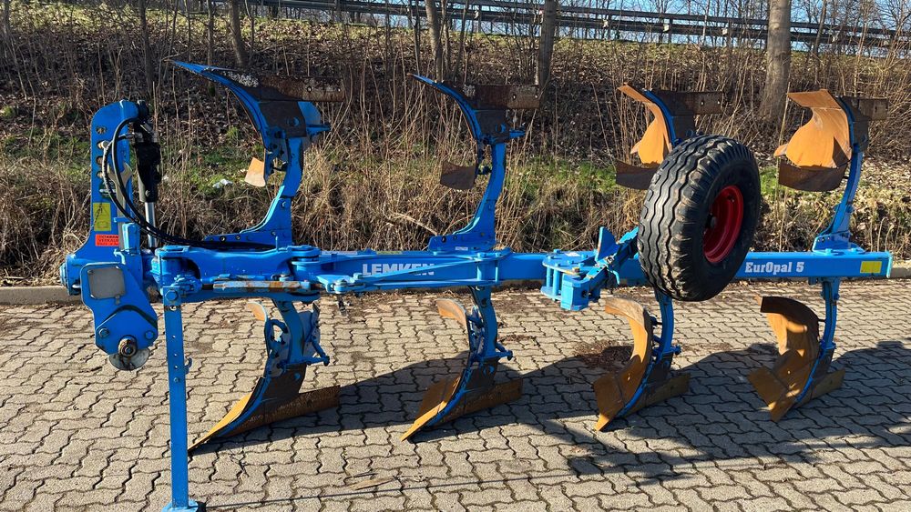 Lemken Europal 5 Omoch/plug Puma , Arion, New Holland, Belarus tortadi